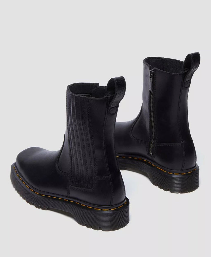 Dr. Martens Amaayah Lo Bottes Noires En Cuir Pour Femmes