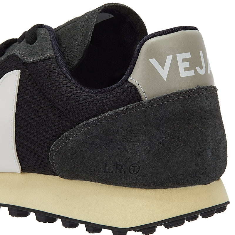 Veja Rio Branco Alveomesh Baskets noires / blanches pour femmes