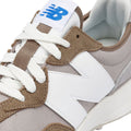 New Balance 327 Baskets en daim marron pour femme